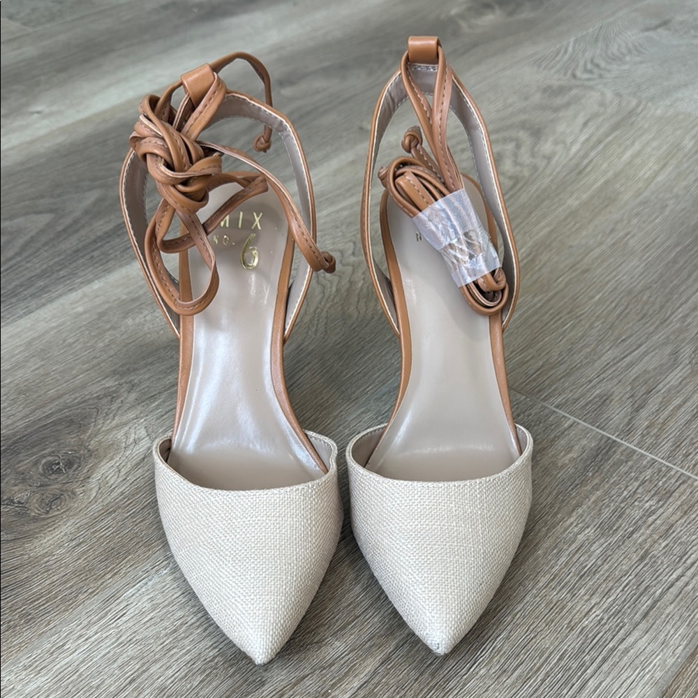 Mix No. 6 Cream and Tan Pointed-Toe Heels